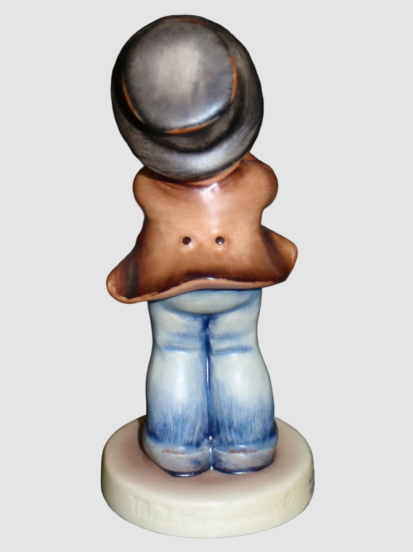 "Serenade" Goebel Hummel Figurine #85/0 - Boy Playing Flute (5")