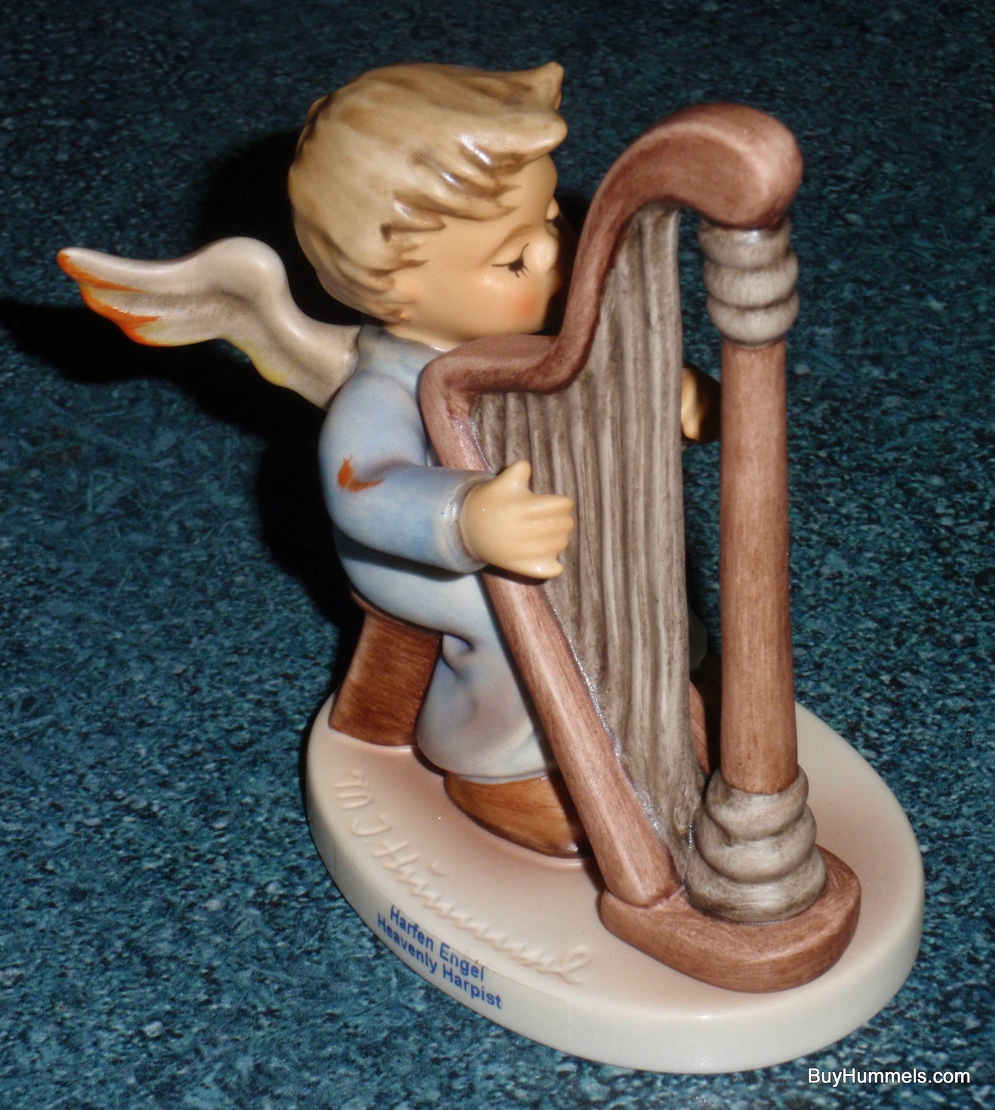 "Heavenly Harpist" Goebel Hummel Angel Figurine #2096/B TMK8 From 2003