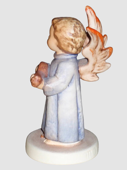 "Festival Harmony" (Mandolin) Goebel Hummel Figurine #172 4/0 (3.125")