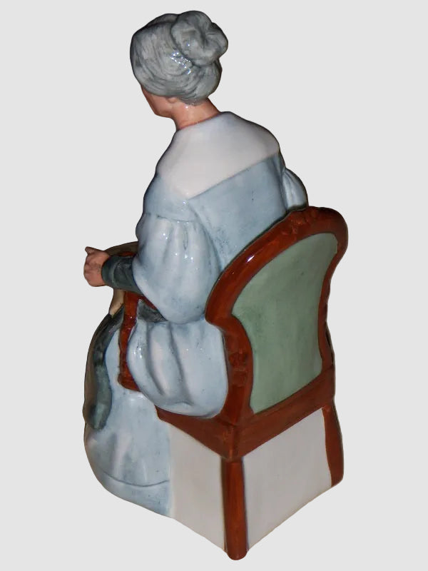 "Embroidering" Royal Doulton Figurine HN2855 - Grandmother (7.5")