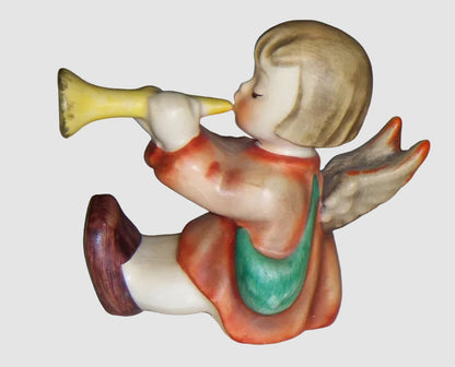 "Joyous News" Hummel Angel Figurine With Trumpet Candle Holder #40 (2.5" x 3")