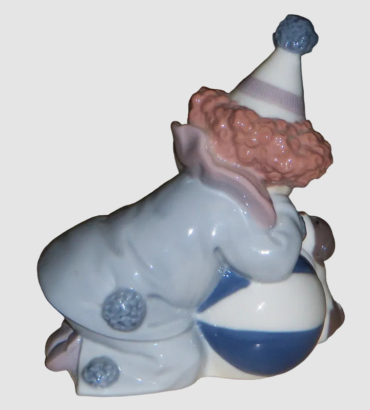 "Pierrot With Puppy & Ball" Lladro Daisa Figurine #5278 (5")