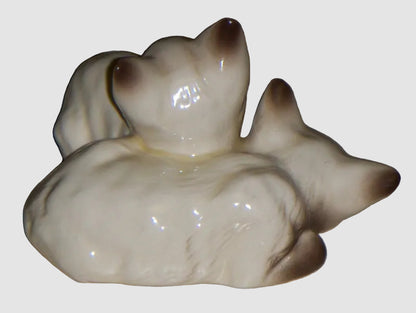 "Siamese Kittens" Royal Doulton Figurine #1296 - Miss Granoska (3")