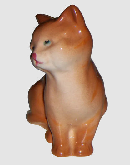 "Ginger" Royal Doulton Cat / Kitten Figurine Model DA 123 (3.25")