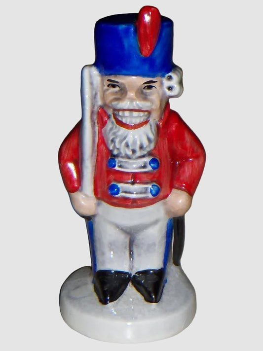 Goebel Christmas Nutcracker Soldier Figurine 13902 09 Smiling Sword Vintage