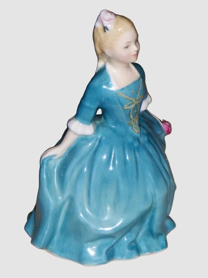 "A Child From Williamsburg" Royal Doulton Figurine HN2154 (5.75")