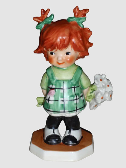"Dropping In" Goebel Charlot Byj Figurine #45 - Dated 1963 (4.25")