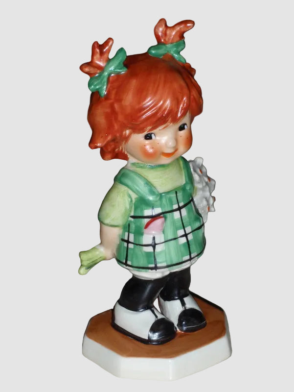 "Dropping In" Goebel Charlot Byj Figurine #45 - Dated 1963 (4.25")