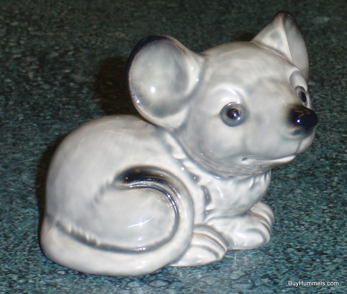 "Gray Mouse" Goebel Animal Collection Figurine #35793 05 (3")