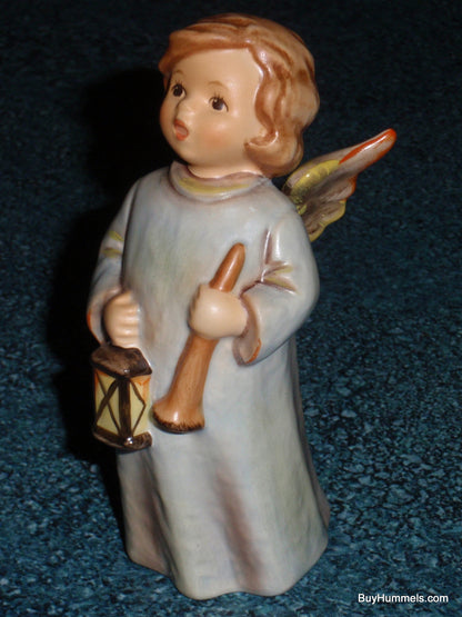 "Hosanna" Goebel Hummel Figurine #480 - Angel With Flute & Lantern