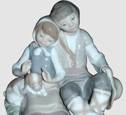Lladro Friendship Hermanitos Figurine 1230 Couple Dog Juan Huerta Vintage Spain