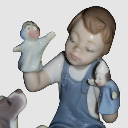 "Puppet Show" Lladro Figurine #5736 - Boy With Dog And Cats(6")