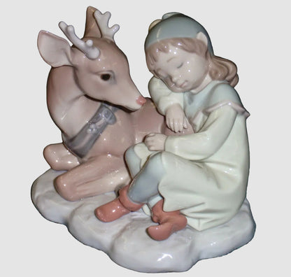 "A Well Earned Rest" Lladro Santa's Secret Workshop Christmas Figurine #6897 (5")