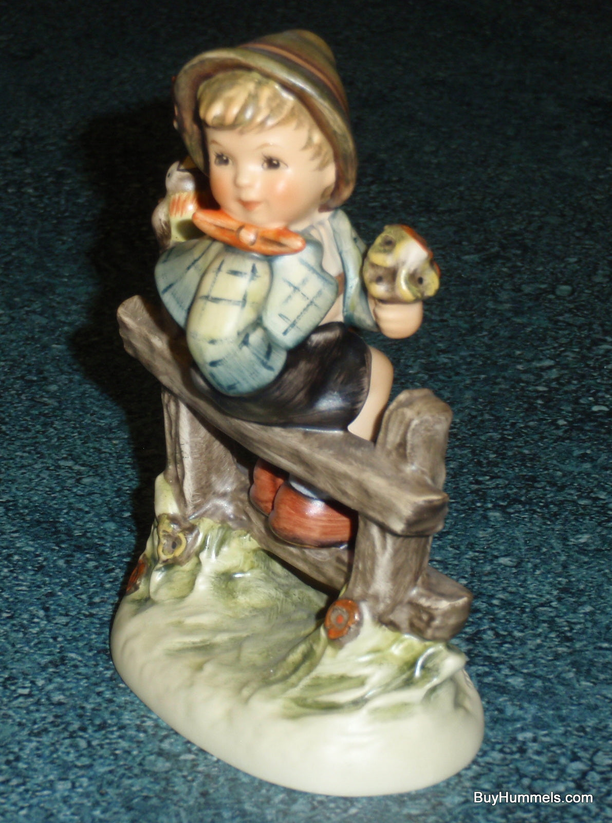 "Where Are You?" Goebel Hummel Figurine #427 3/0 - Little Boy Waiting For His Special Someone!