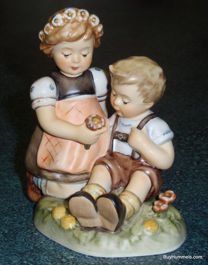 "Blumenkinder" Goebel Hummel Figurine #914 TMK8