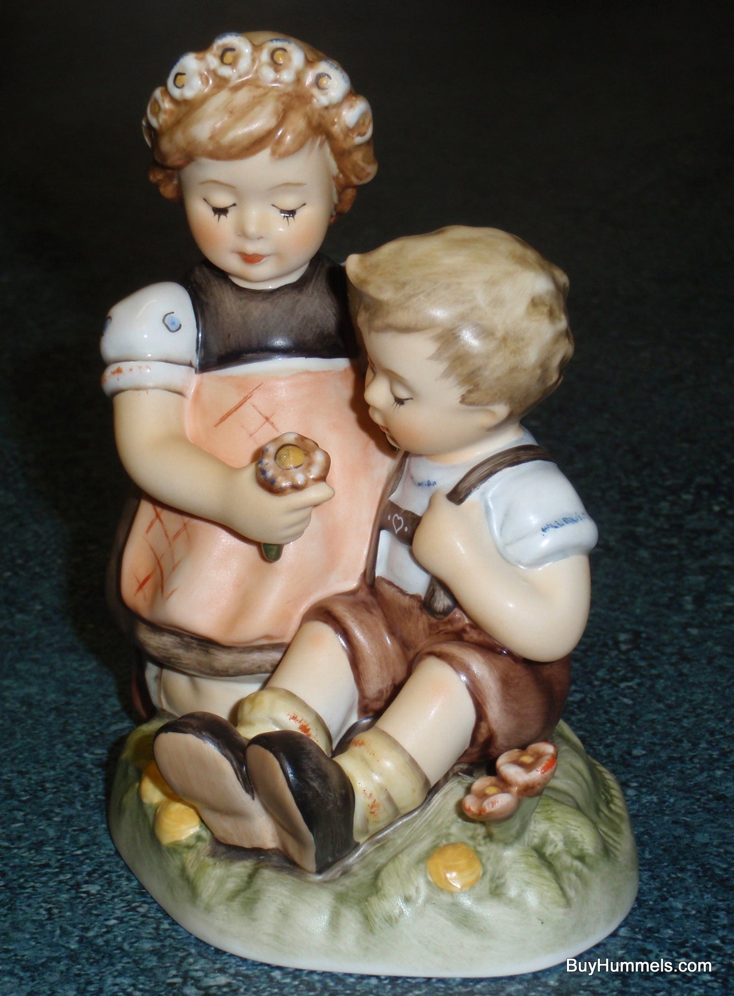 "Blumenkinder" Goebel Hummel Figurine #914 TMK8