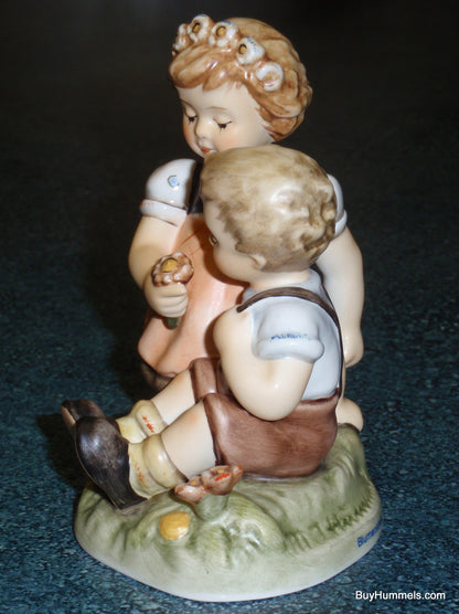 "Blumenkinder" Goebel Hummel Figurine #914 TMK8