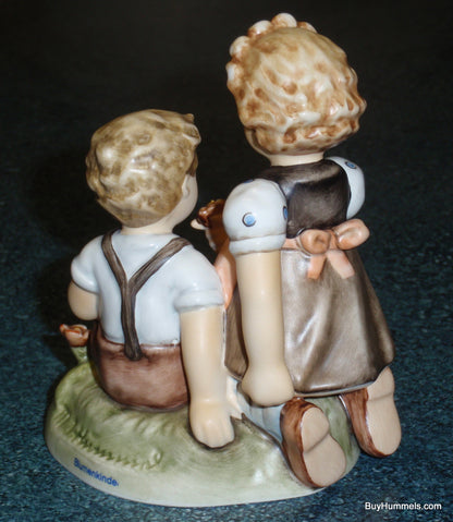 "Blumenkinder" Goebel Hummel Figurine #914 TMK8