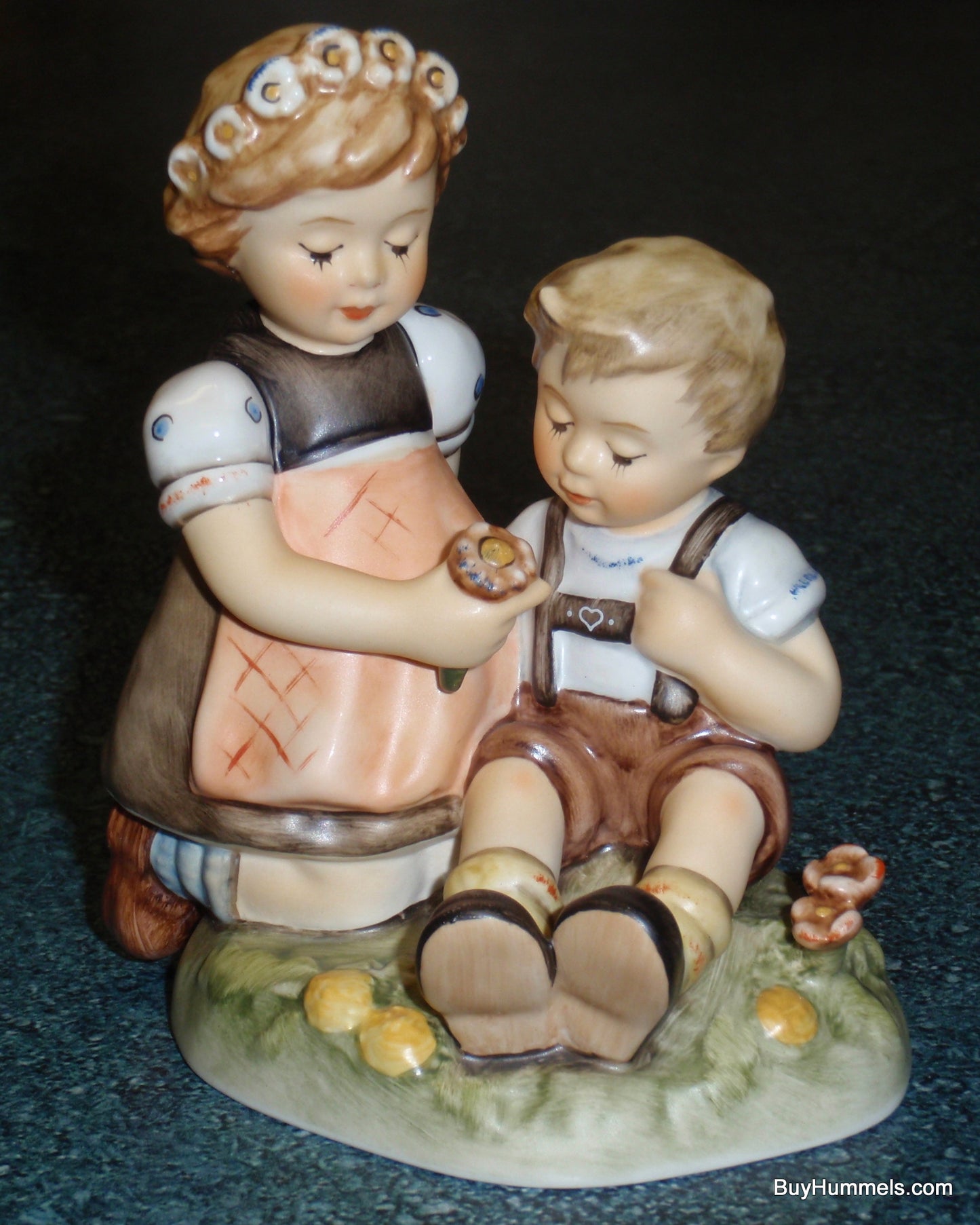 "Blumenkinder" Goebel Hummel Figurine #914 TMK8
