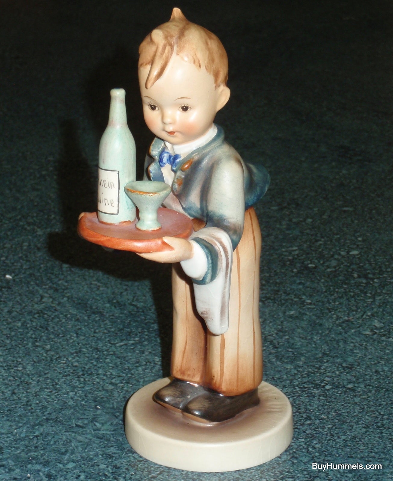 "Waiter" Goebel Hummel Figurine #154/0 TMK2 Full Bee - Vintage 1950s