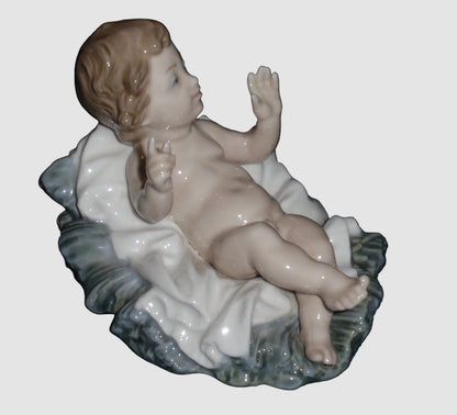 "Baby Jesus" Lladró Nativity Figurine #01388 - Salvador Furió (4" x 5")