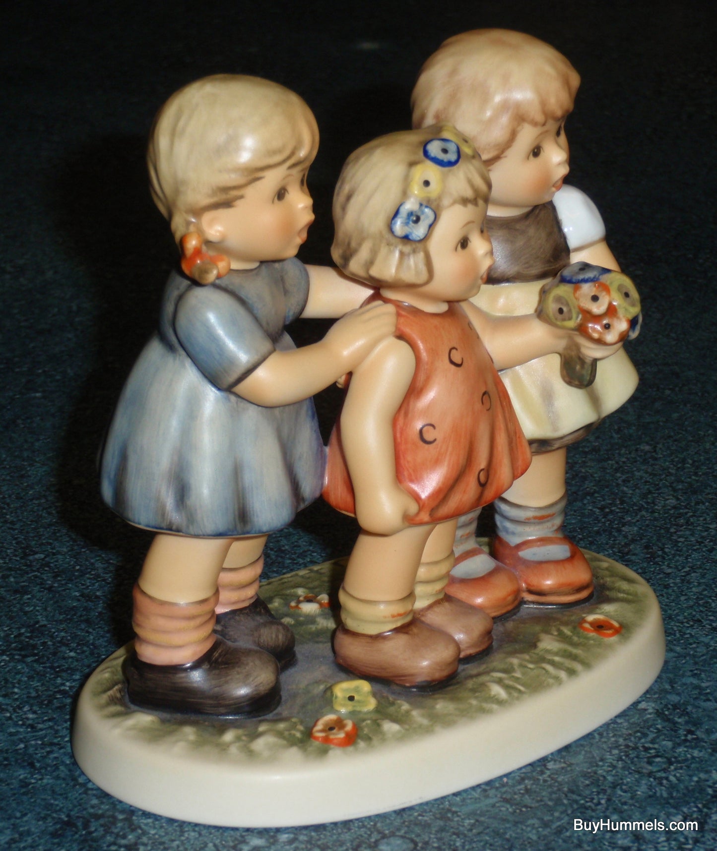 "Bashful Serenade" Goebel Hummel Figurine #2133 TMK8 Three Girls Singing