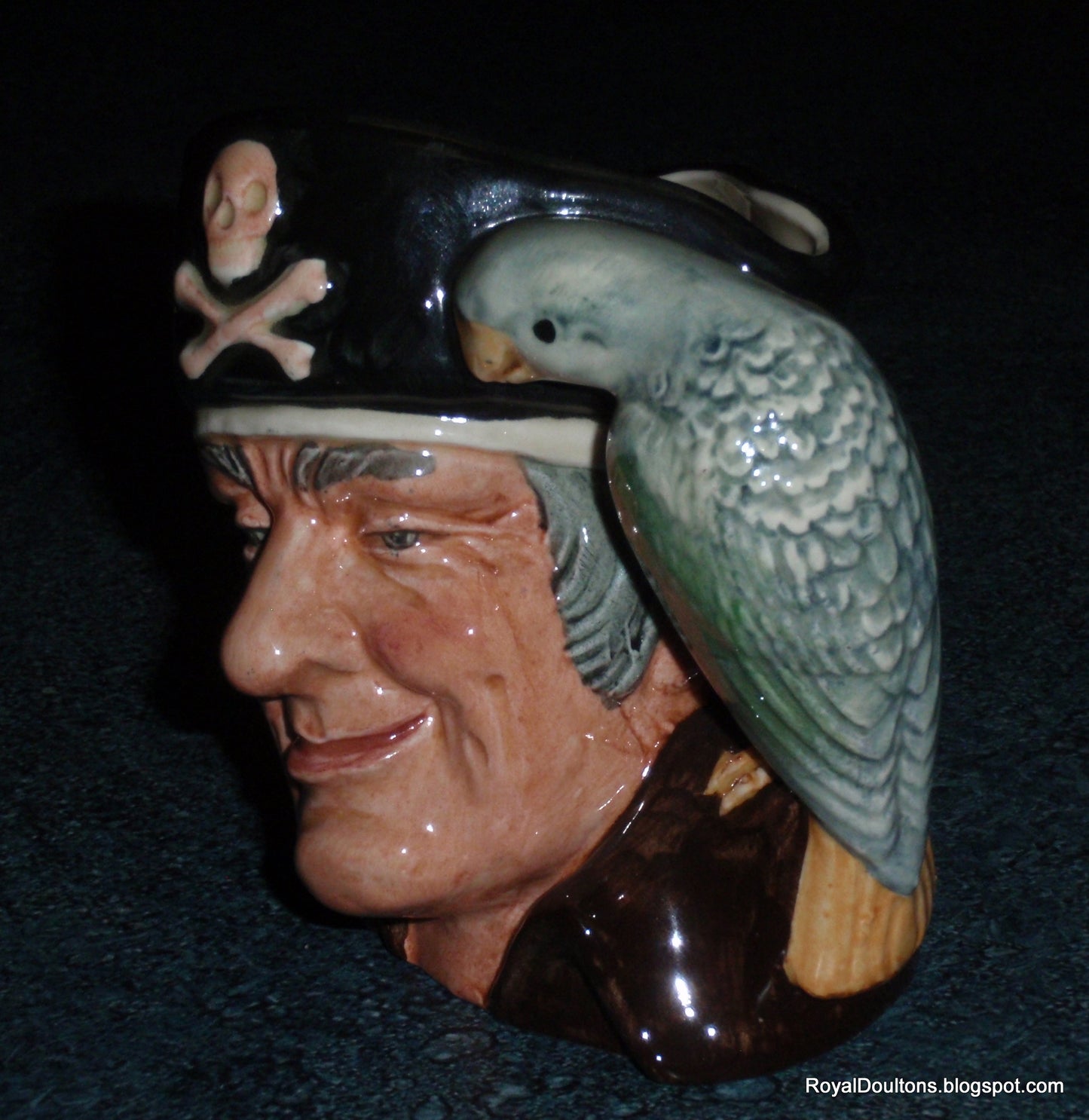 Long John Silver Royal Doulton Toby Jug D6386 Treasure Island Pirate Gift!