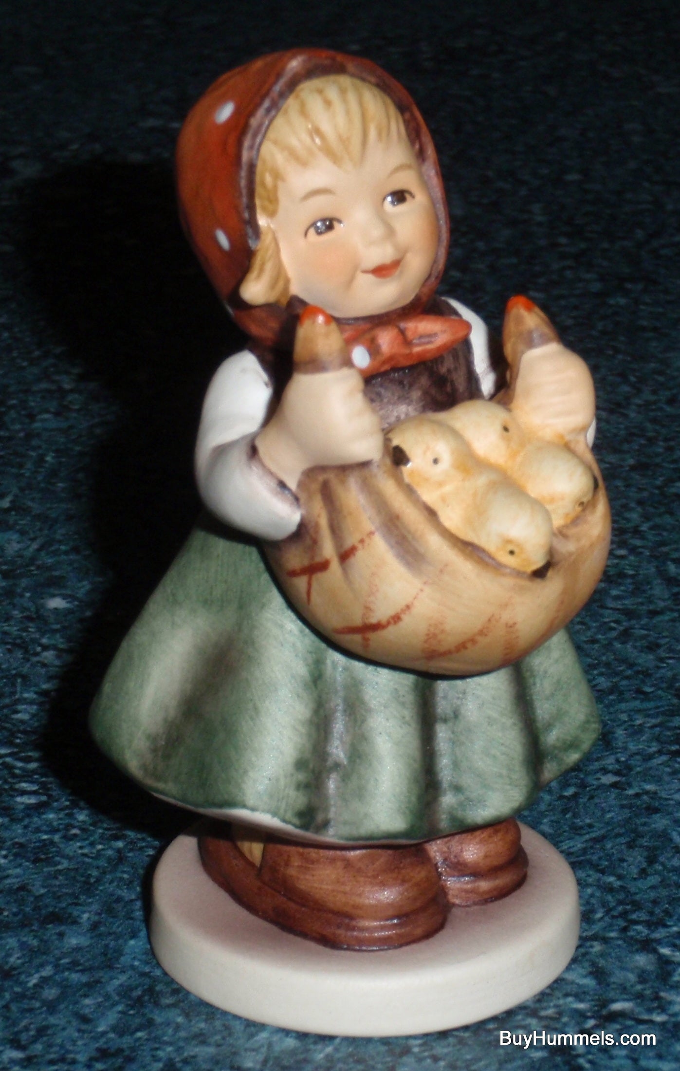 "Chicken Licken" Goebel Hummel Figurine #385 4/0