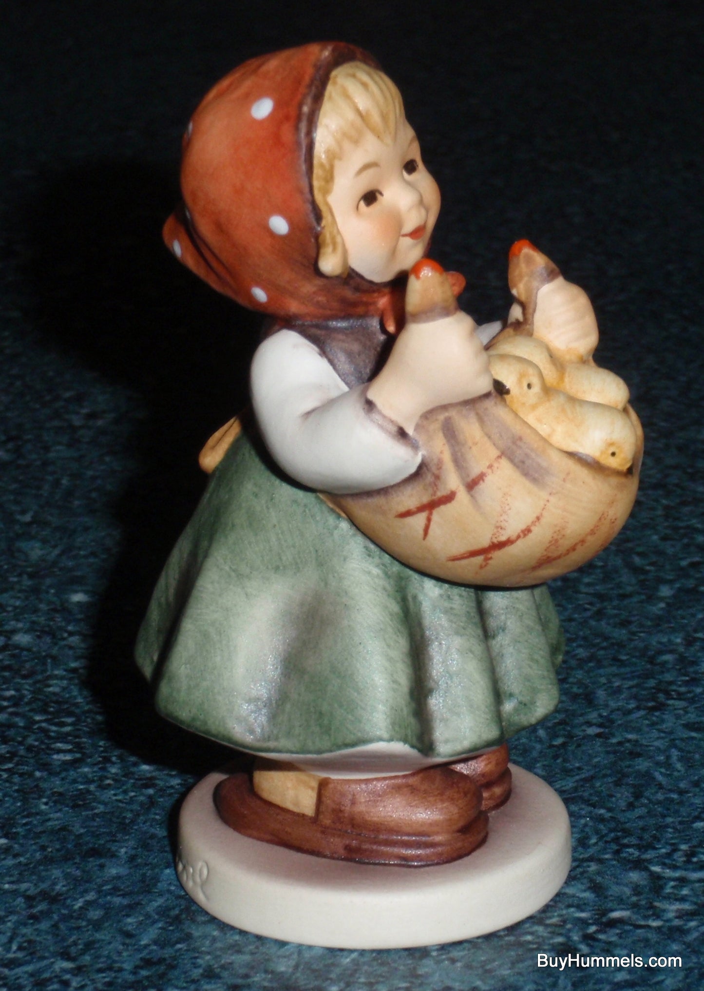 "Chicken Licken" Goebel Hummel Figurine #385 4/0