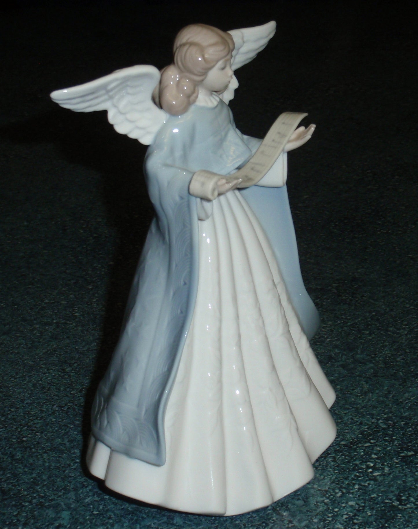 "Christmas Tree Topper" Lladro Figurine #5875 - Angel Singing with Scroll