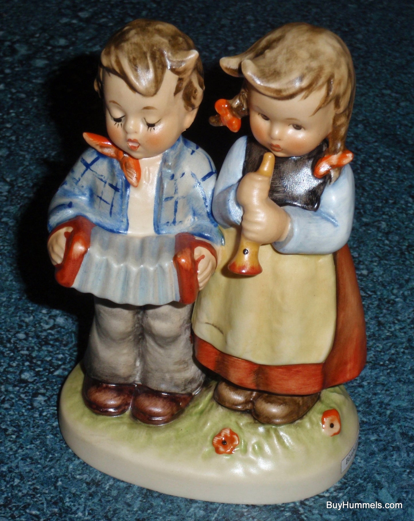 "Birthday Serenade" Goebel HUMMEL Figurine #218 2/0 - Little Girl And Boy Playing Us A Song - Cute Birthday Gift!