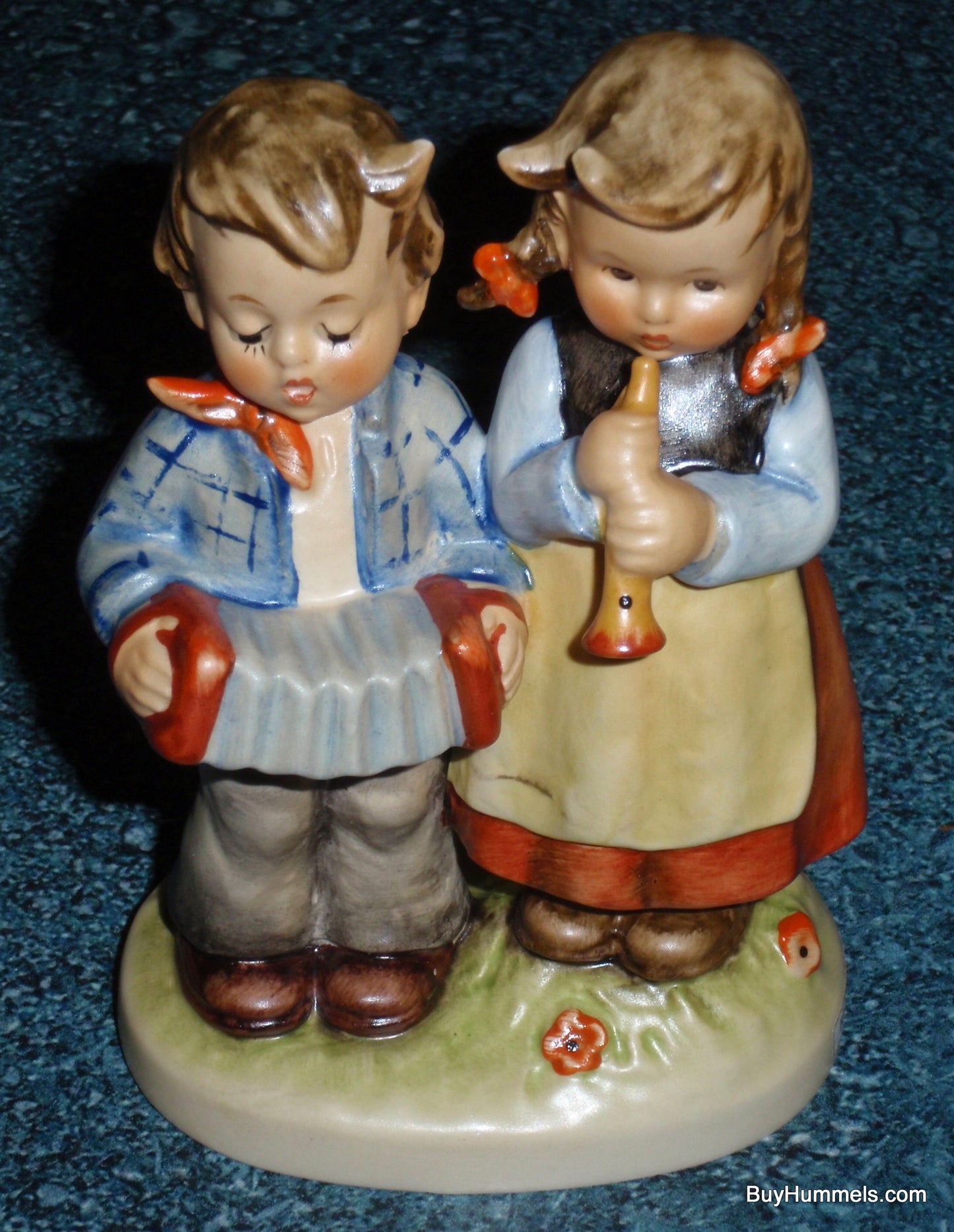 "Birthday Serenade" Goebel HUMMEL Figurine #218 2/0 - Little Girl And Boy Playing Us A Song - Cute Birthday Gift!