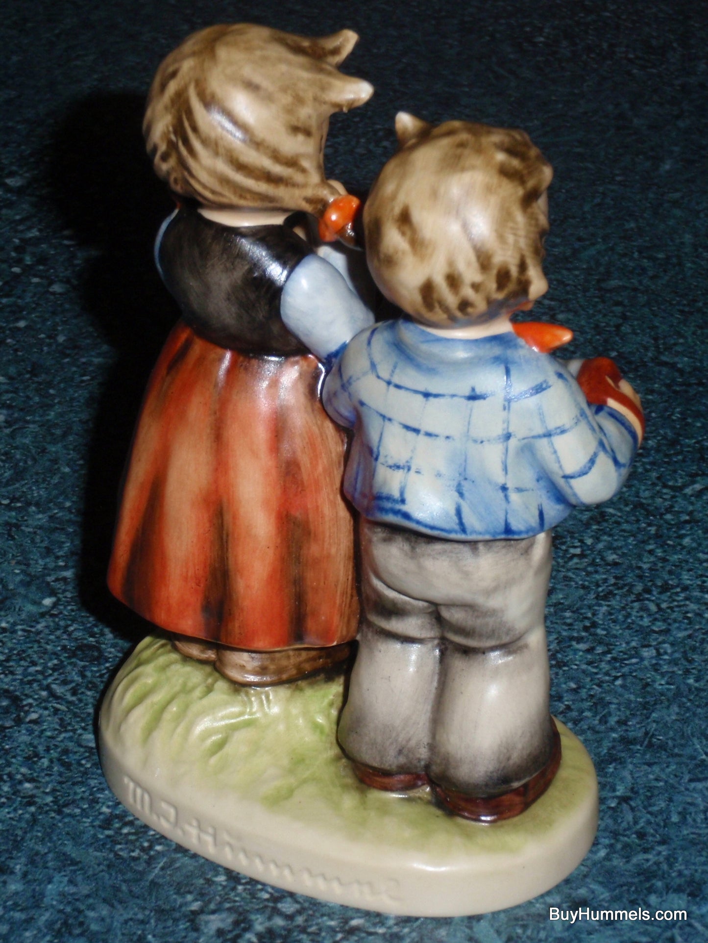 "Birthday Serenade" Goebel HUMMEL Figurine #218 2/0 - Little Girl And Boy Playing Us A Song - Cute Birthday Gift!