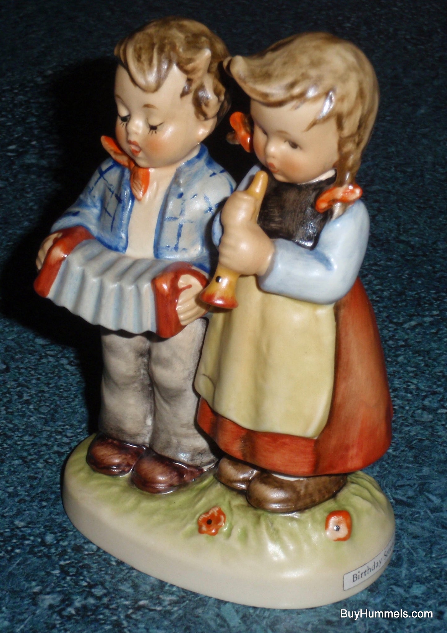 "Birthday Serenade" Goebel HUMMEL Figurine #218 2/0 - Little Girl And Boy Playing Us A Song - Cute Birthday Gift!