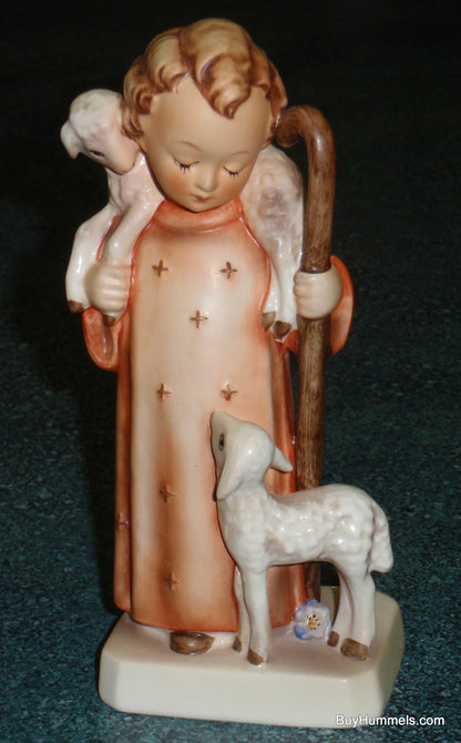 Detailed shot of the shepherd boy carrying a lamb on his shoulders, Hummel #42/0.