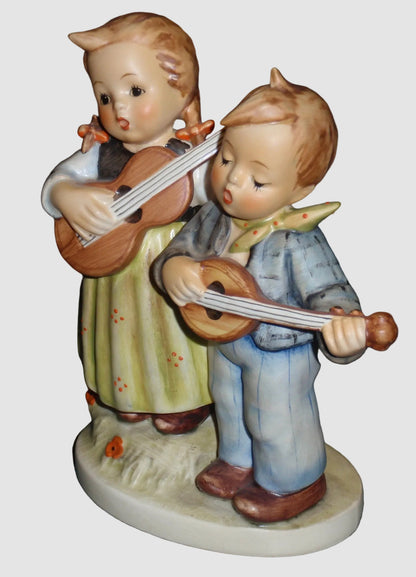 "Happy Days" Goebel Hummel Figurine #150/I - Large Version Duet