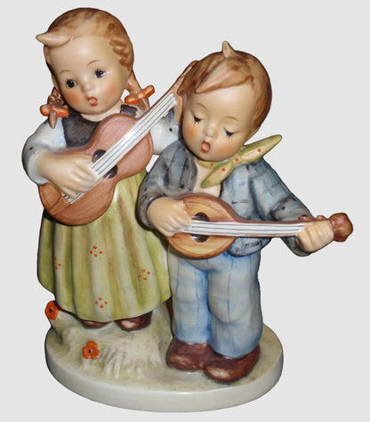 "Happy Days" Goebel Hummel Figurine #150/I - Large Version Duet