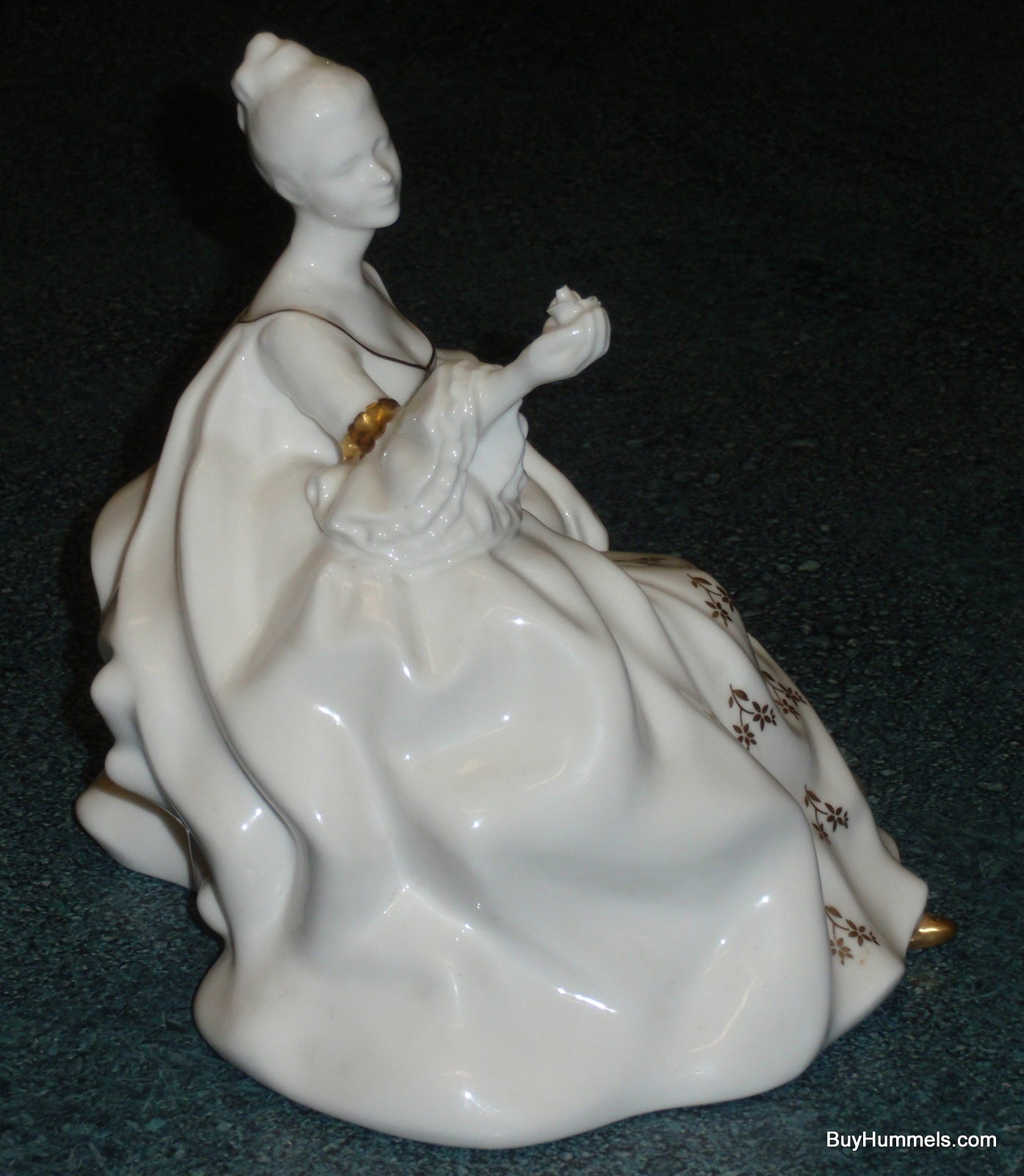 Royal Doulton Antoinette HN2326 English Bone China Porcelain Figurine - GIFT!