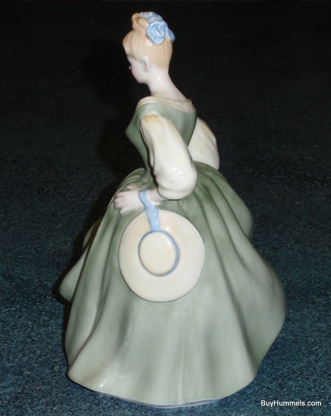 Royal Doulton "Fair Lady" HN 2193 Figurine Elegant Woman Dancing In Green Dress!