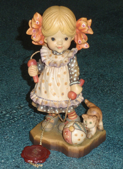 "LET'S PLAY" ANRI SARAH KAY WOOD CARVING 6" FIGURINE - Girl With Kitten!