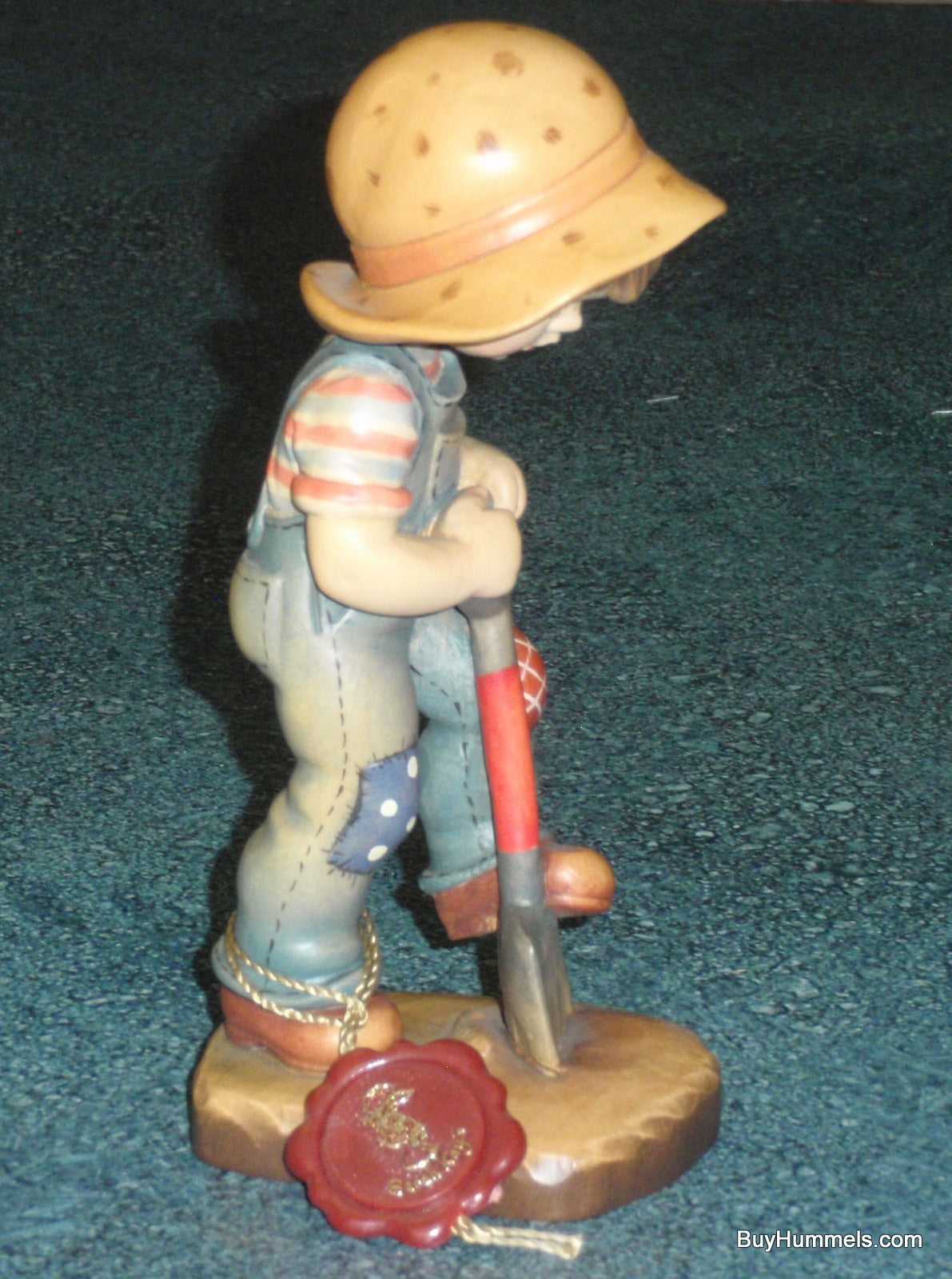 "Hidden Treasure" Sarah Kay ANRI 6" Wood Carving Figurine - Little Boy Digging For Buried Treasure - ADORABLE GIFT!