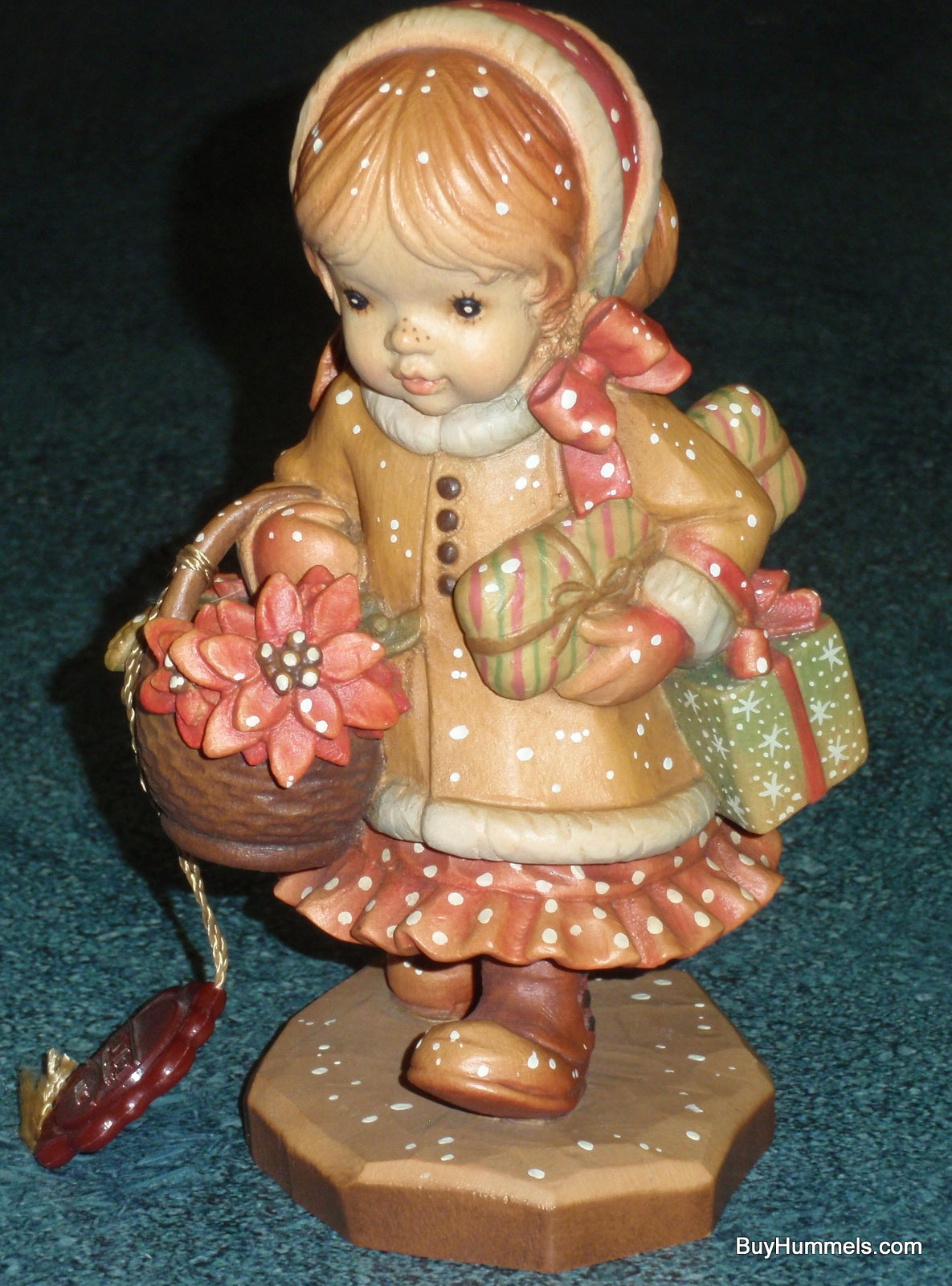 6" Anri Sarah Kay "Yuletide Cheer" Christmas Wood Carving Figurine With Original Box - Little Girl With Armful Of Presents!