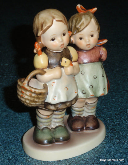 "Daddy's Girl" Goebel Hummel Figurine #371 - Cute Collectible Gift!