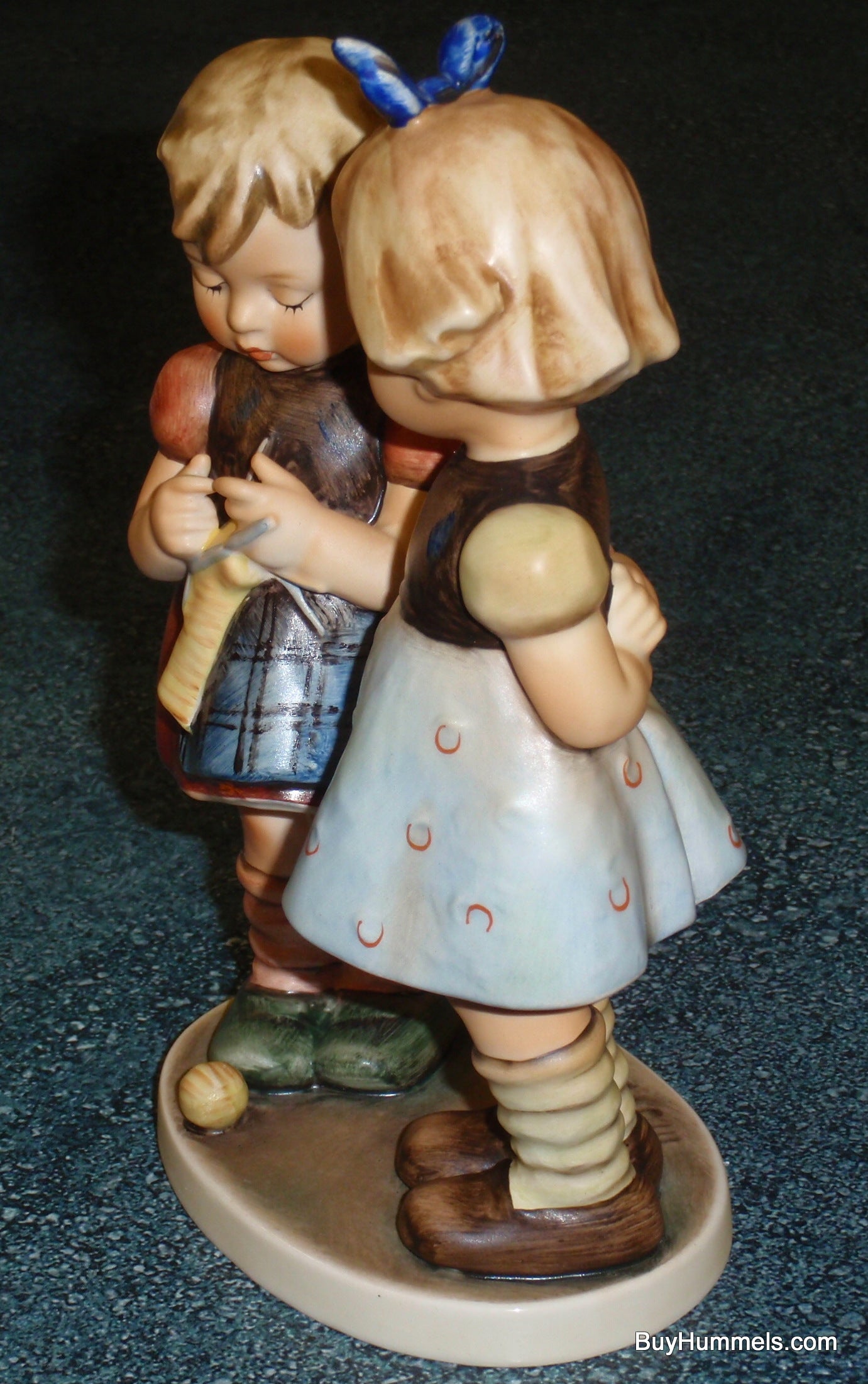 安い限定品フンメル人形 編み物 女の子 256 Hummel Goebel ヒュンメル 陶器人形 少女 ニッティングレッスン 美品 ドイツ ゲーベル 洋風