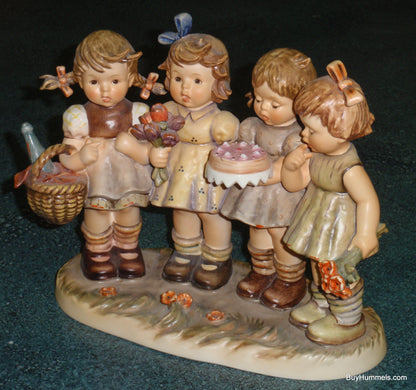 "We Wish You The Best" Goebel Hummel Figurine #600 From The Century Collection