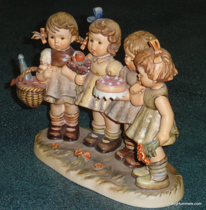 "We Wish You The Best" Goebel Hummel Figurine #600 From The Century Collection