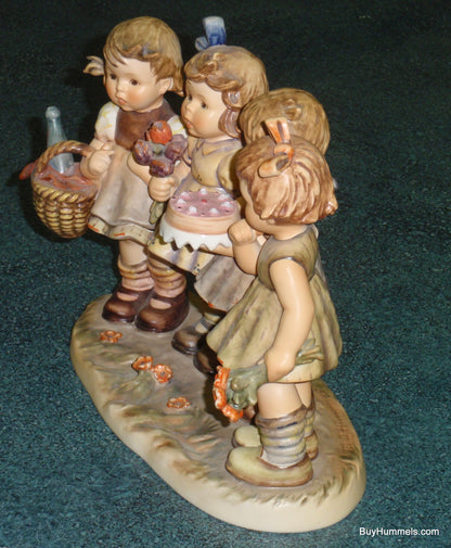 "We Wish You The Best" Goebel Hummel Figurine #600 From The Century Collection