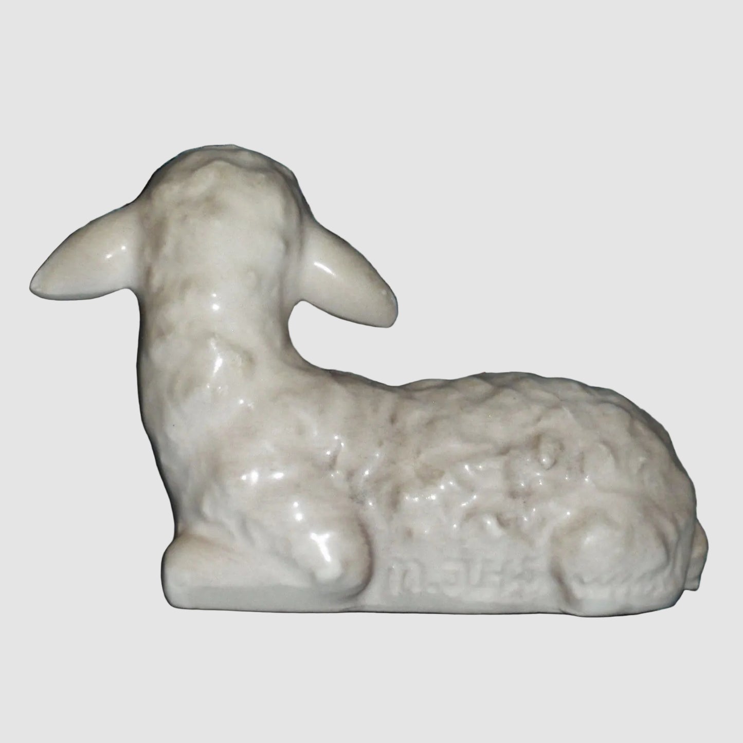 "Nativity Lamb" Goebel Hummel Figurine #214/O - Nativity Scene (2.5")