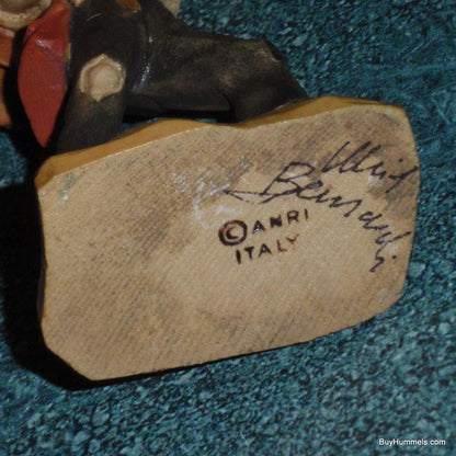 "Good Summer" Anri Wood Carving Figurine #52833 - Signed (5.75")