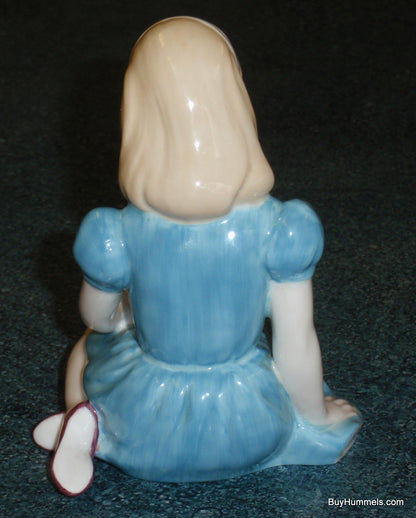 ROYAL DOULTON Alice In Wonderland Collectible Figurine HN2158 Alice Reading Book!